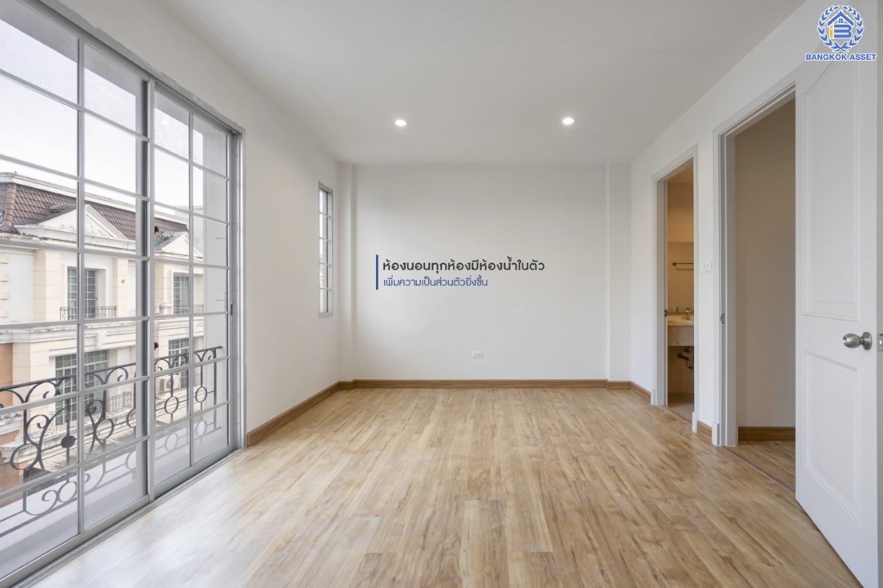 บ้านมือสองตกแต่งใหม่ ม.พลัสซิตี้พาร์ค เกษตร-งามวงศ์วาน ทาวน์โฮม 3 ชั้น ตอบโจทย์ทุกการอยู่อาศัย เนื้อที่ 23.4 ตร.ว. ฟังก์ชัน 3 ห้องนอน 4 ห้องน้ำ 2 ที่จอดรถ (ห้องนอนทุกห้องมีห้องน้ำในตัว) เดินทางสะดวกสบายบนทำเลใจกลางเมือง เข้าออกได้ 3 เส้นทาง ได้แก่ ถ.วิภาวดี ถ.งามวงศ์วาน ถ.ประชาชื่น ใกล้ ม.เกษตร, เดอะมอลล์งามวงศ์วาน และรถไฟฟ้าสายสีเขียว "สถานีมหาวิทยาลัยเกษตรศาสตร์"